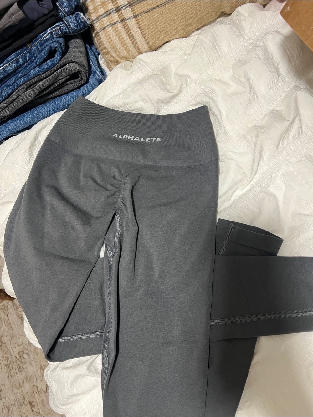 Alphalete Womens High-Rise Charcoal Leggings